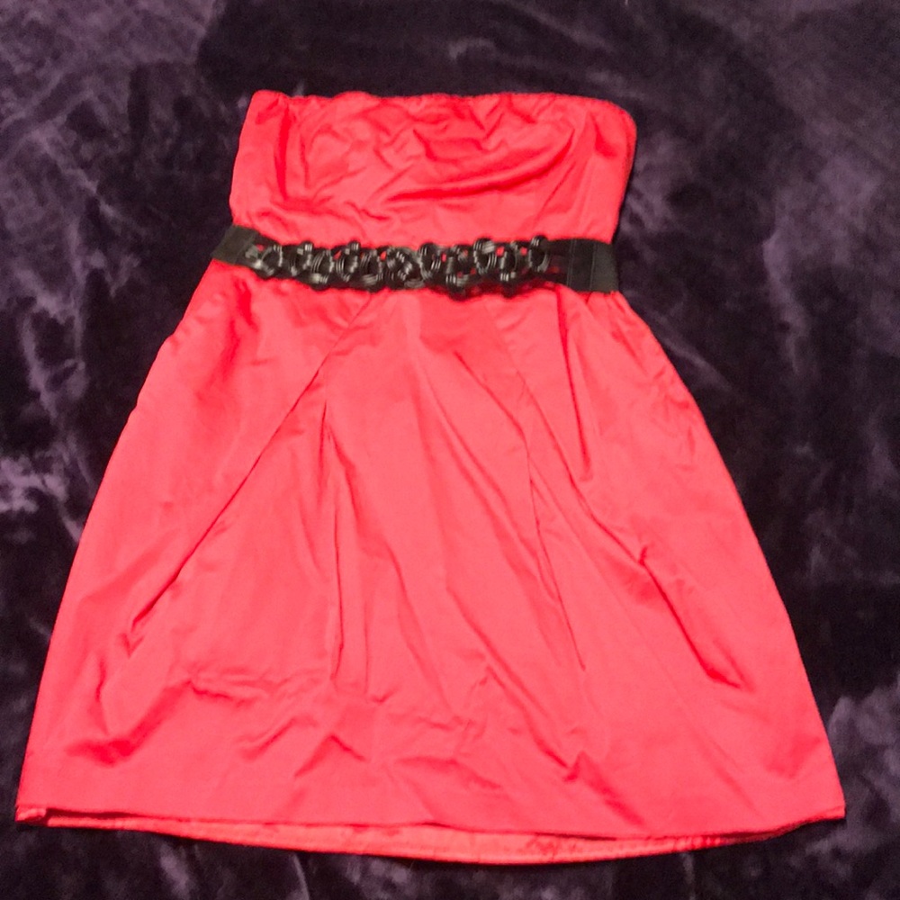 Dress - Picture 6 of 8